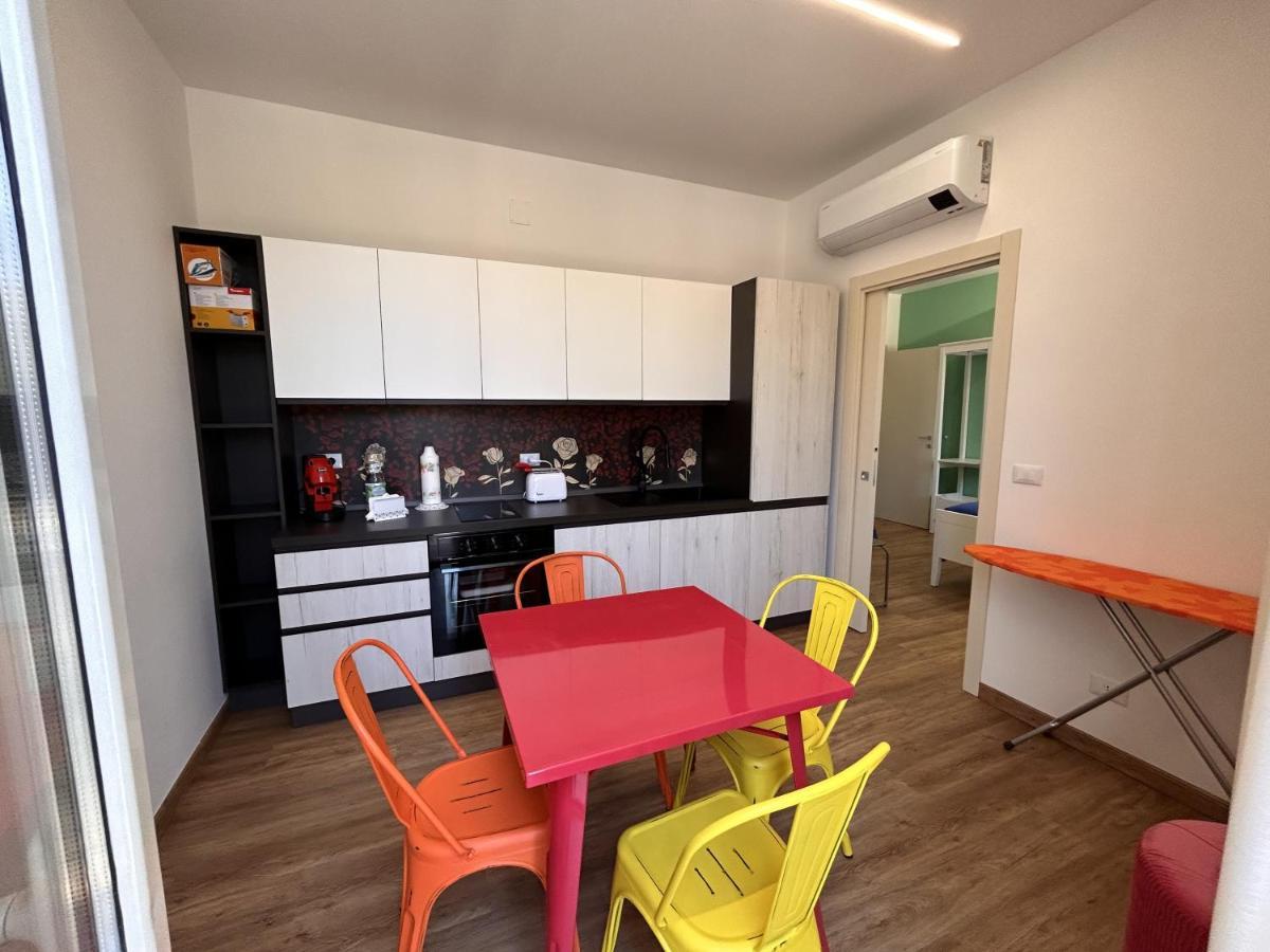 La Casa Di Matilde Hotel บาร์เชลโลนา-ปอซโซ ดี กอตโต ภายนอก รูปภาพ
