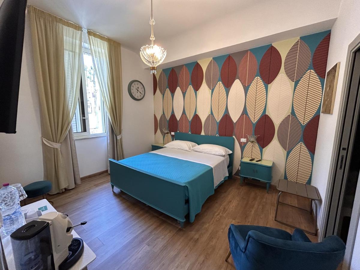 La Casa Di Matilde Hotel บาร์เชลโลนา-ปอซโซ ดี กอตโต ภายนอก รูปภาพ